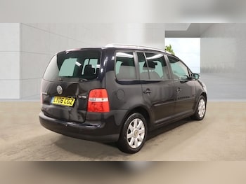 Used Volkswagen Touran 2006 for sale - 78507930: Photo