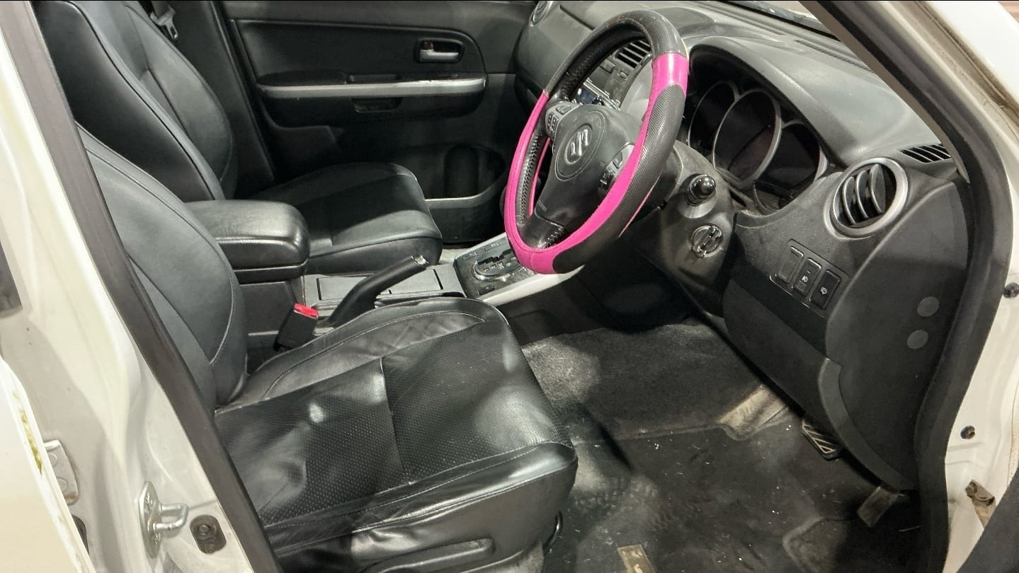 Used Suzuki Grand Vitara 2012 for sale - 77822733: Photo 3