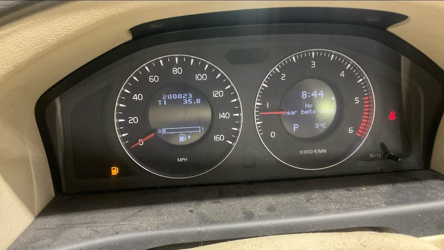 Used Volvo XC70 2008 for sale - 77644149: Photo 10