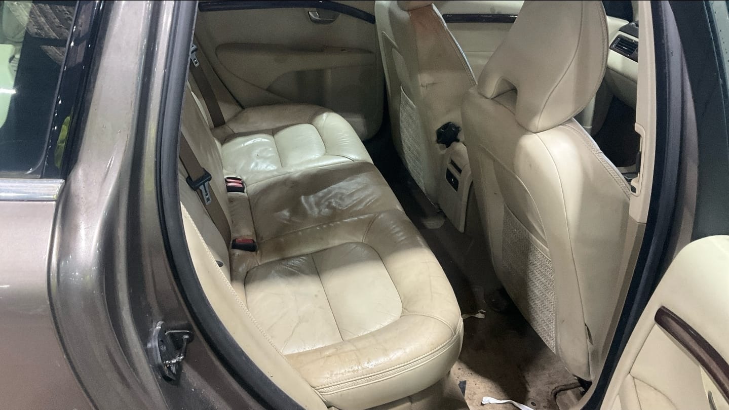 Used Volvo XC70 2008 for sale - 77644149: Photo 8