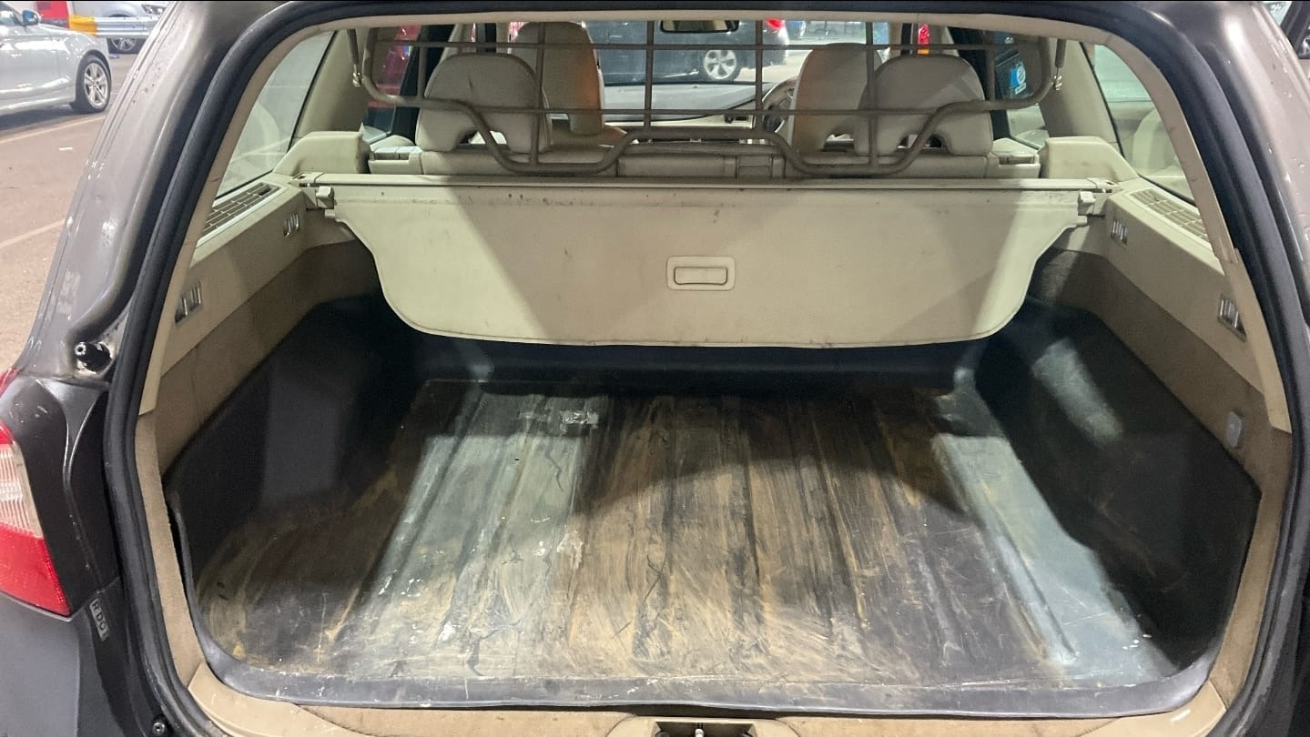 Used Volvo XC70 2008 for sale - 77644149: Photo 9