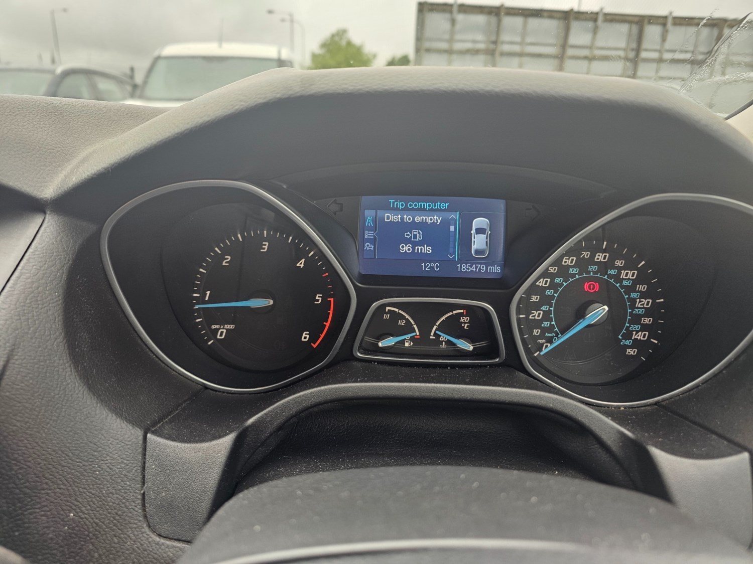 Ford Focus 2011 (61) - 1.6 TDCi 115 Zetec 5dr - Image 12