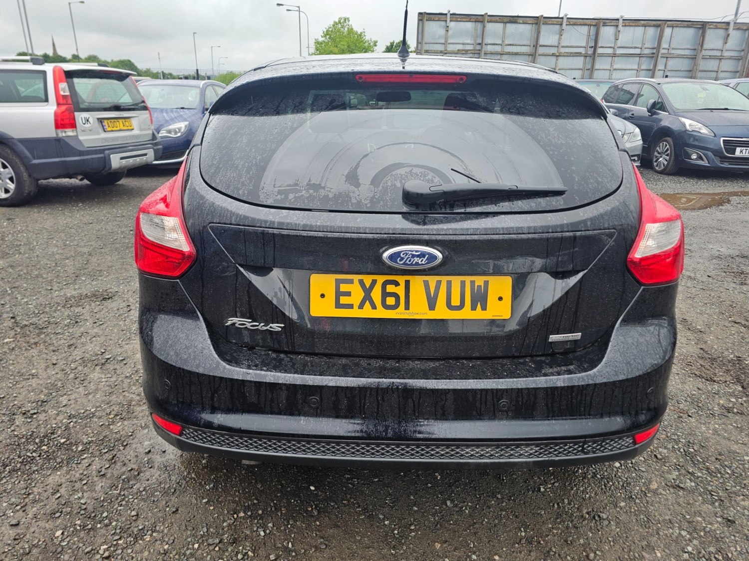 Ford Focus 2011 (61) - 1.6 TDCi 115 Zetec 5dr - Image 6