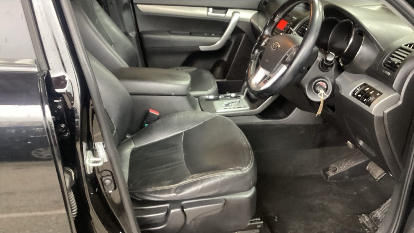 Used Kia Sorento 2011 for sale - 77245080: Photo 7