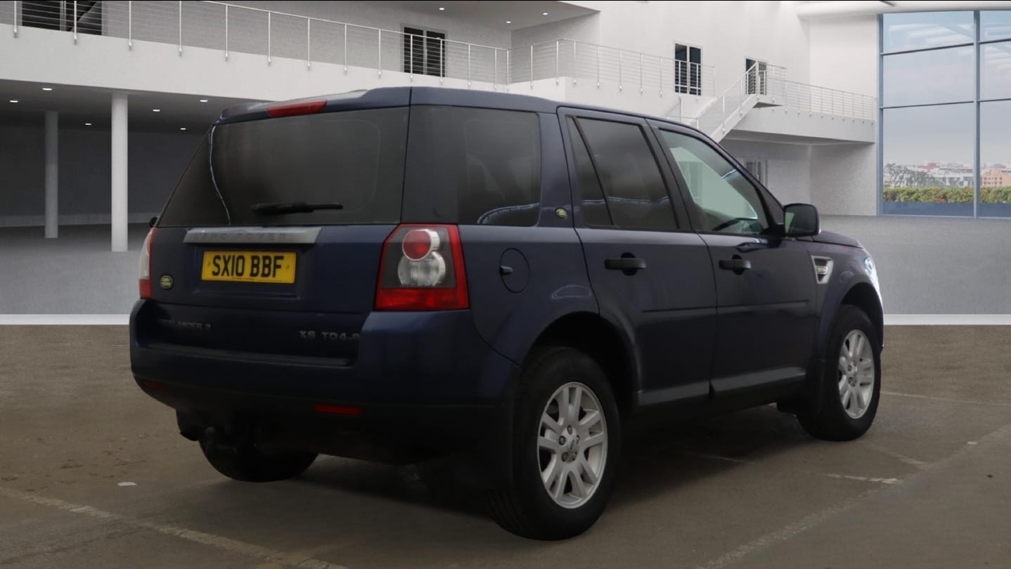 Used Land Rover Freelander 2010 for sale - 77983817: Photo 4