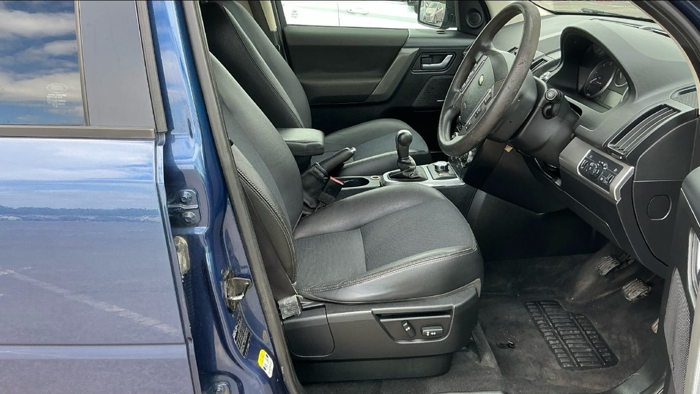 Used Land Rover Freelander 2010 for sale - 77983817: Photo 7