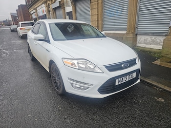 2013 (13) - 2.0 TDCi 140 Zetec Business Edition 5dr