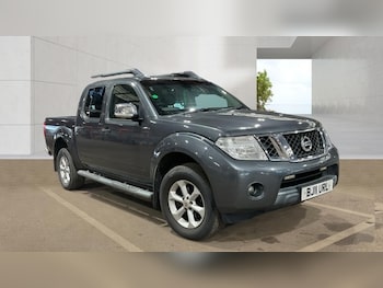 Used Nissan Navara 2011 for sale - 78340322: Photo