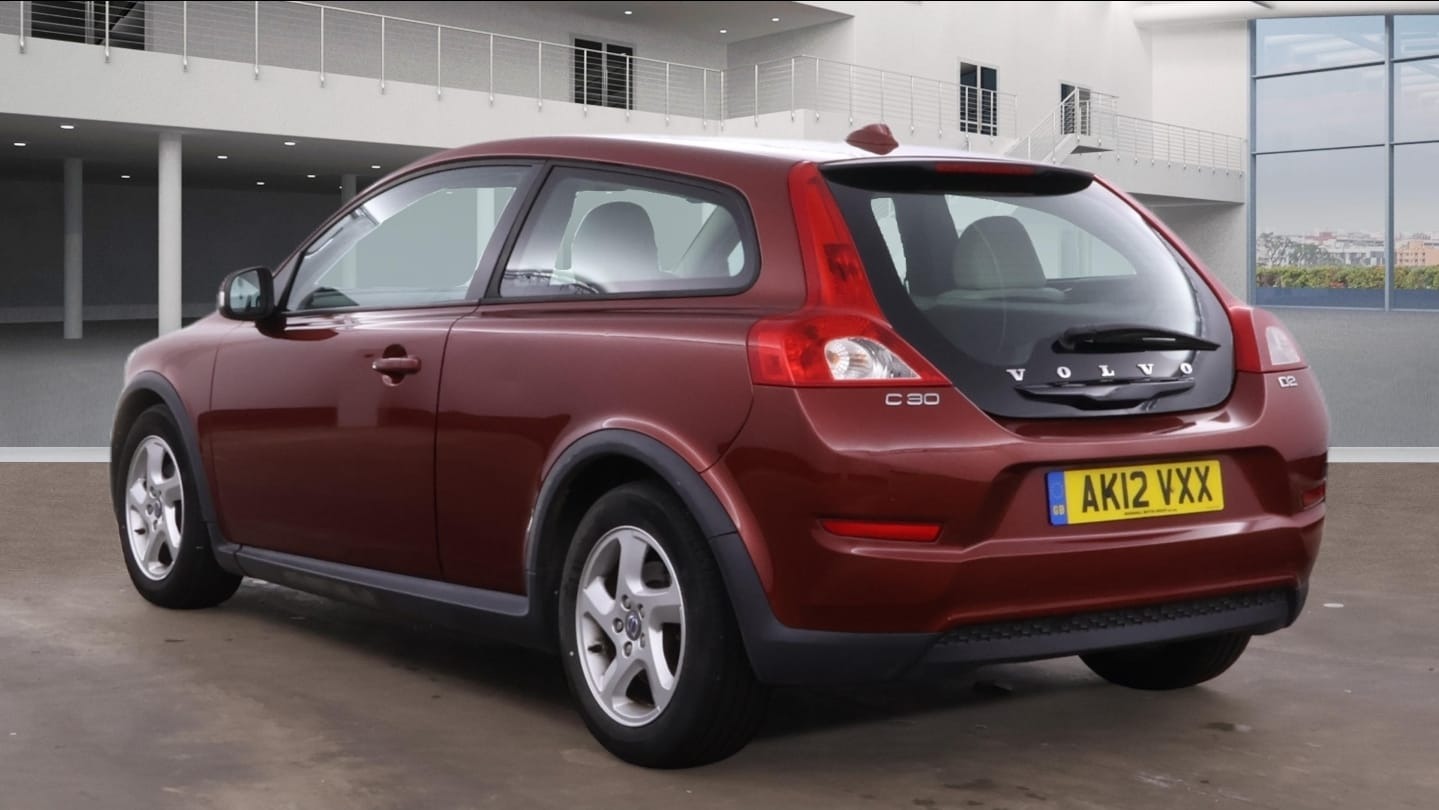 Used Volvo C30 2012 for sale - 78025719: Photo 3