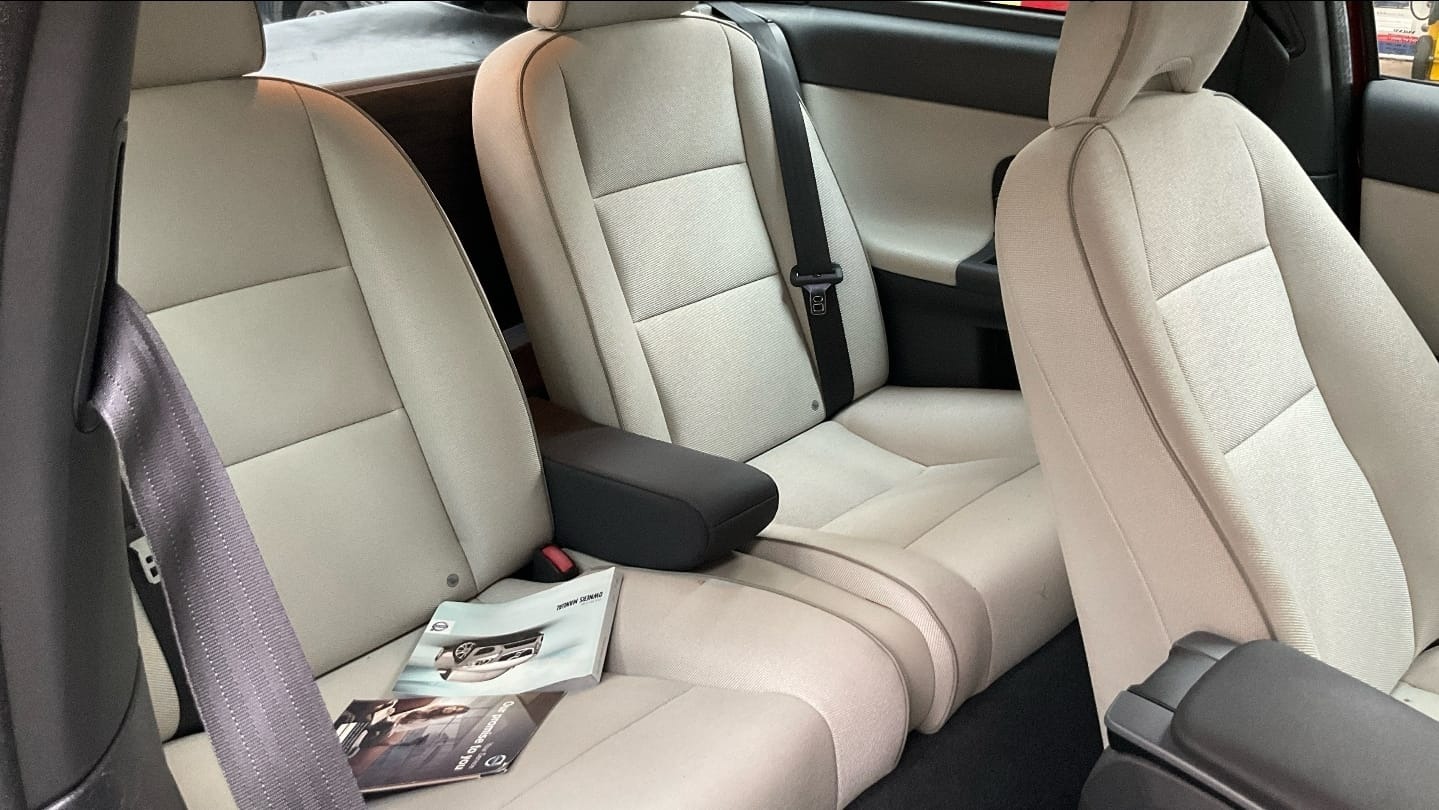 Used Volvo C30 2012 for sale - 78025719: Photo 8