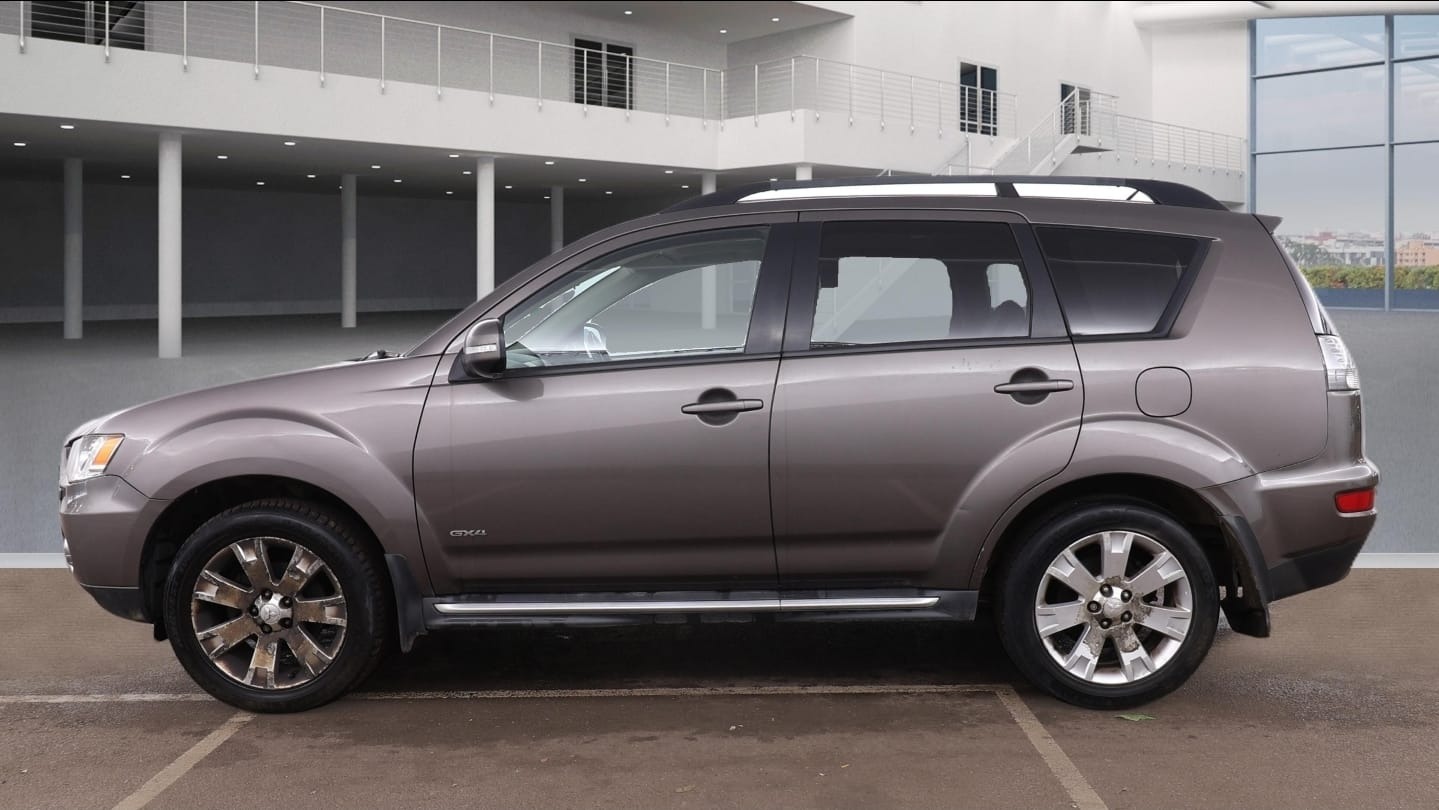Used Mitsubishi Outlander 2012 for sale - 77710602: Photo 6