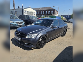 Used Mercedes-Benz C Class 2010 for sale - 79445553: Photo