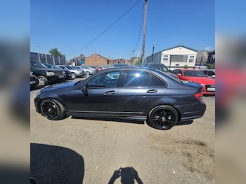 Used Mercedes-Benz C Class 2010 for sale - 79445553: Photo