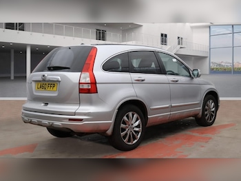 Used Honda CR-V 2010 for sale - 77195509: Photo