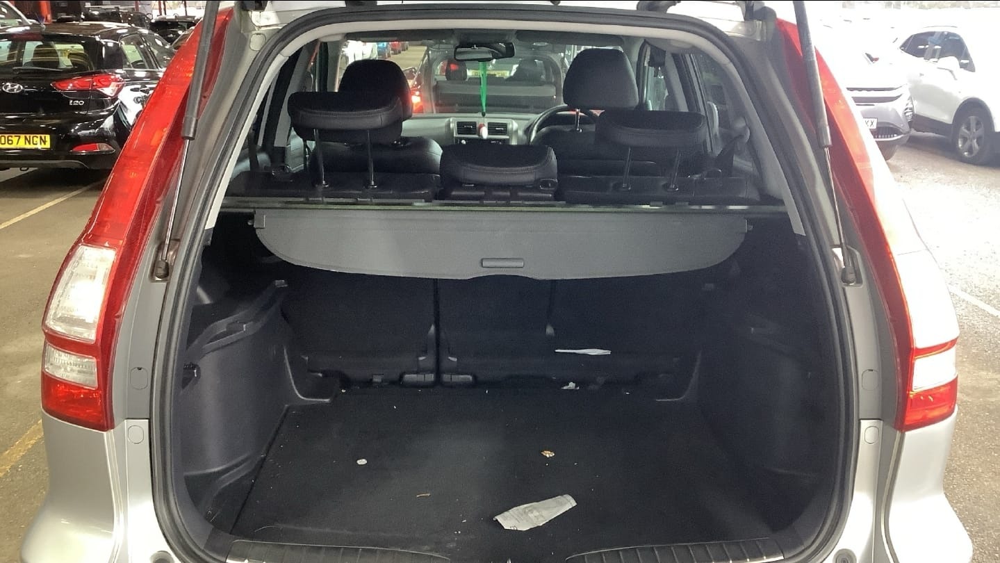 Used Honda CR-V 2010 for sale - 77195509: Photo 9