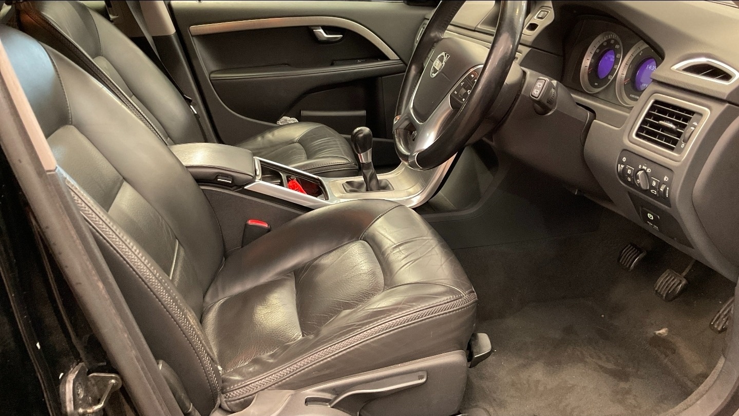 Used Volvo XC70 2012 for sale - 78121674: Photo 5