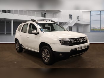 Used Dacia Duster 2016 for sale - 77474897: Photo