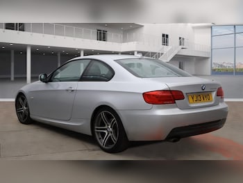 Used BMW 3 Series 2013 for sale - 77688242: Photo