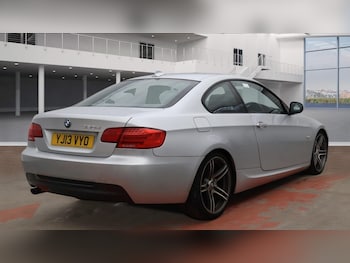 Used BMW 3 Series 2013 for sale - 77688242: Photo