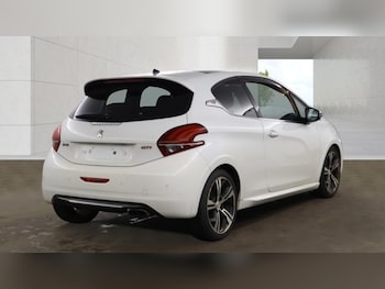 Used Peugeot 208 2017 for sale - 78938290: Photo