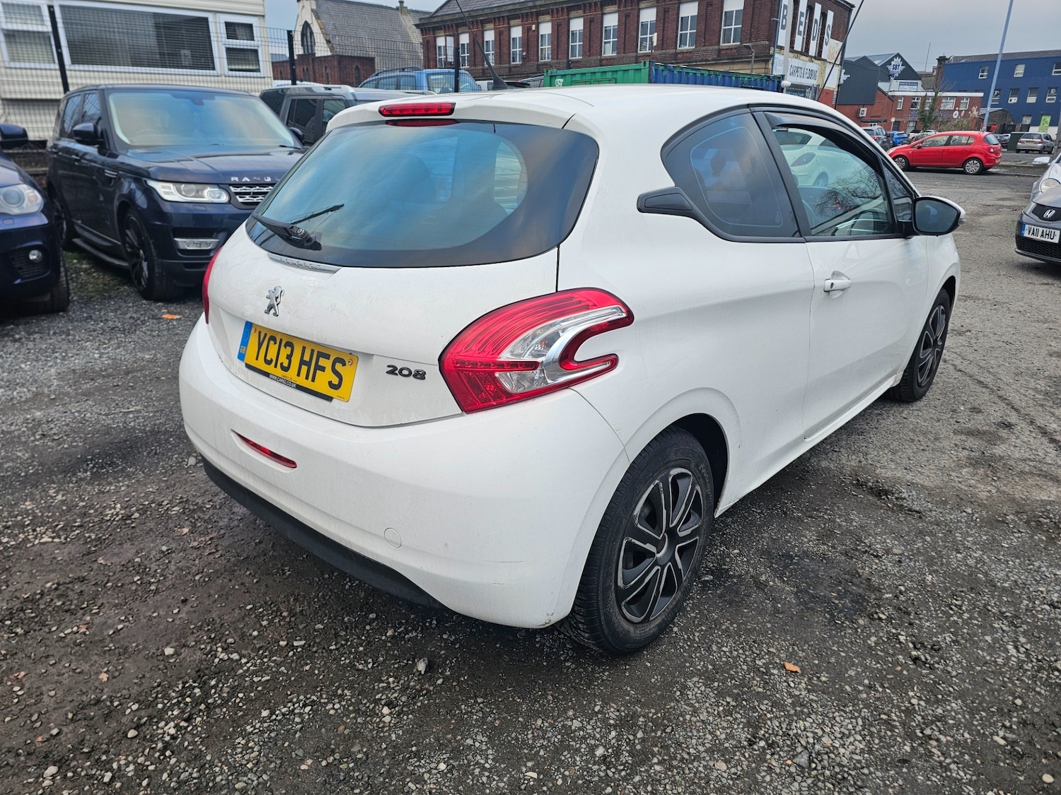 Used Peugeot 208 2013 for sale - 77371757: Photo 7