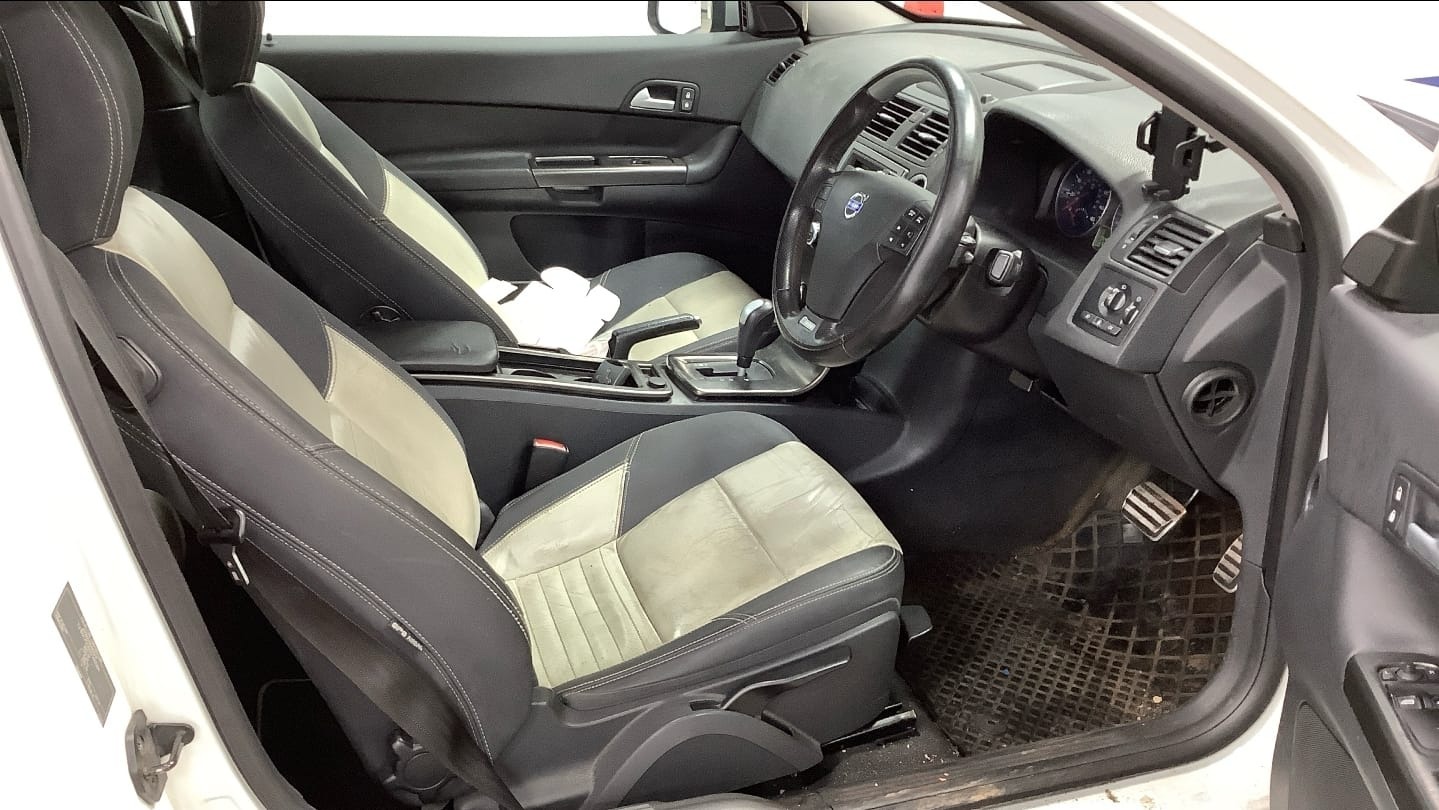 Used Volvo C30 2009 for sale - 77898135: Photo 7