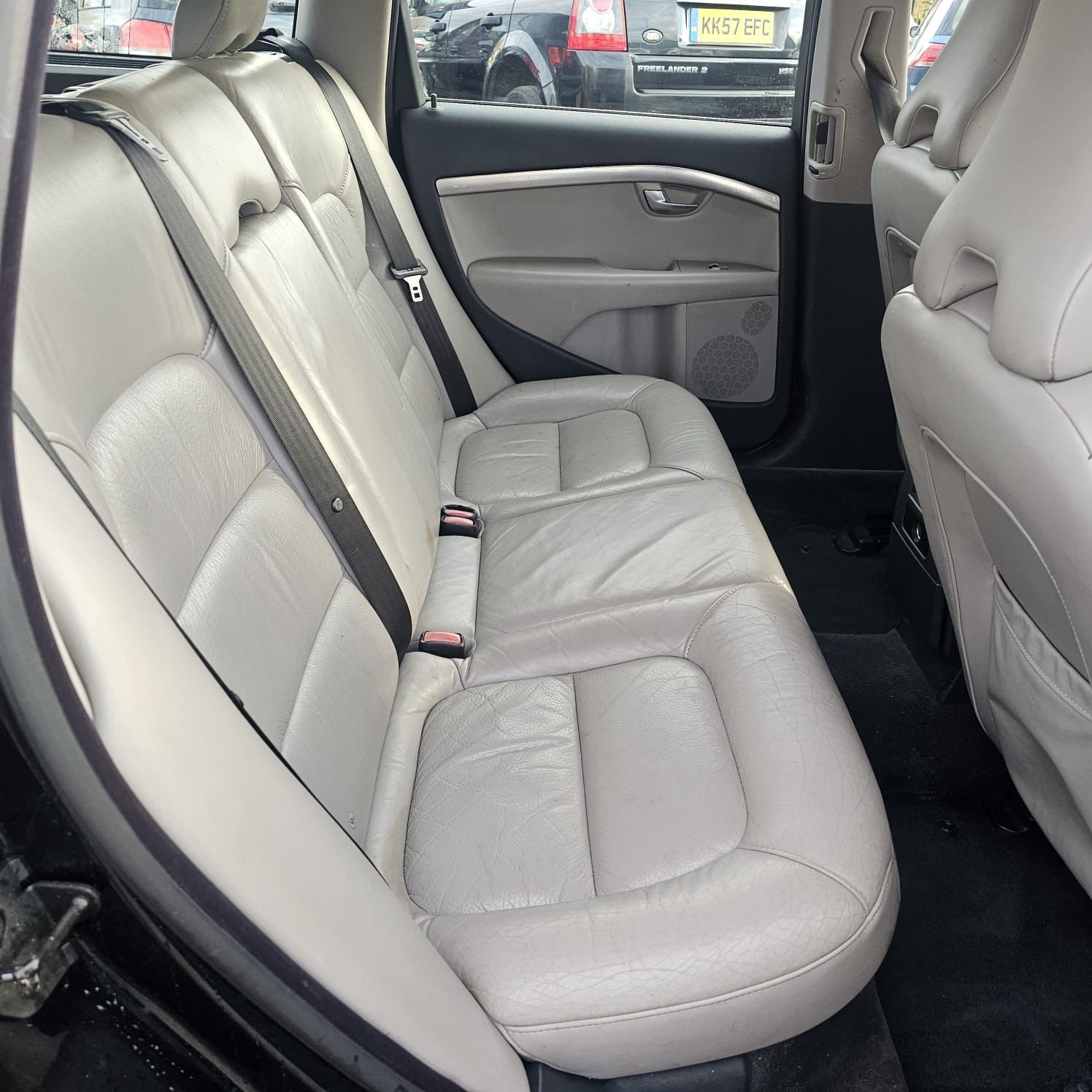 Used Volvo V70 2008 for sale - 77100579: Photo 10