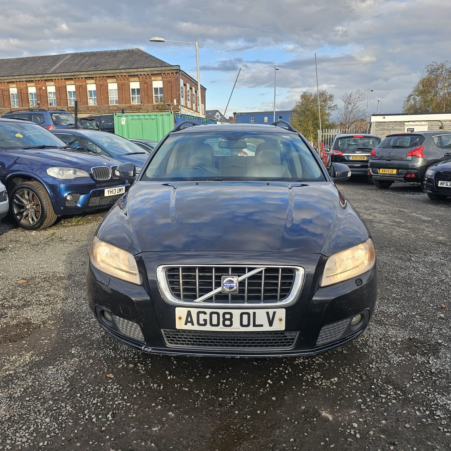 Used Volvo V70 2008 for sale - 77100579: Photo 2