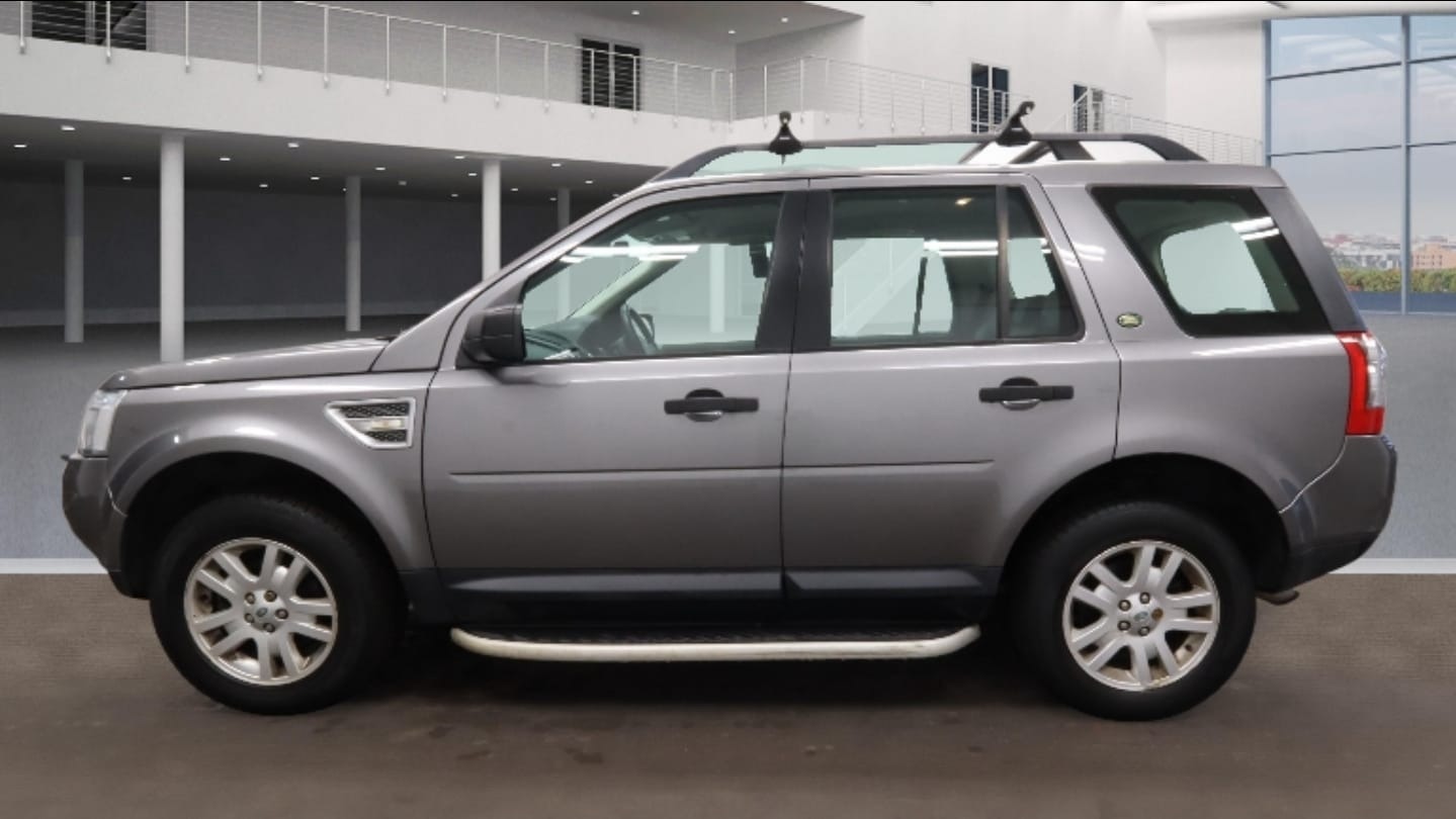Used Land Rover Freelander 2010 for sale - 77358049: Photo 6