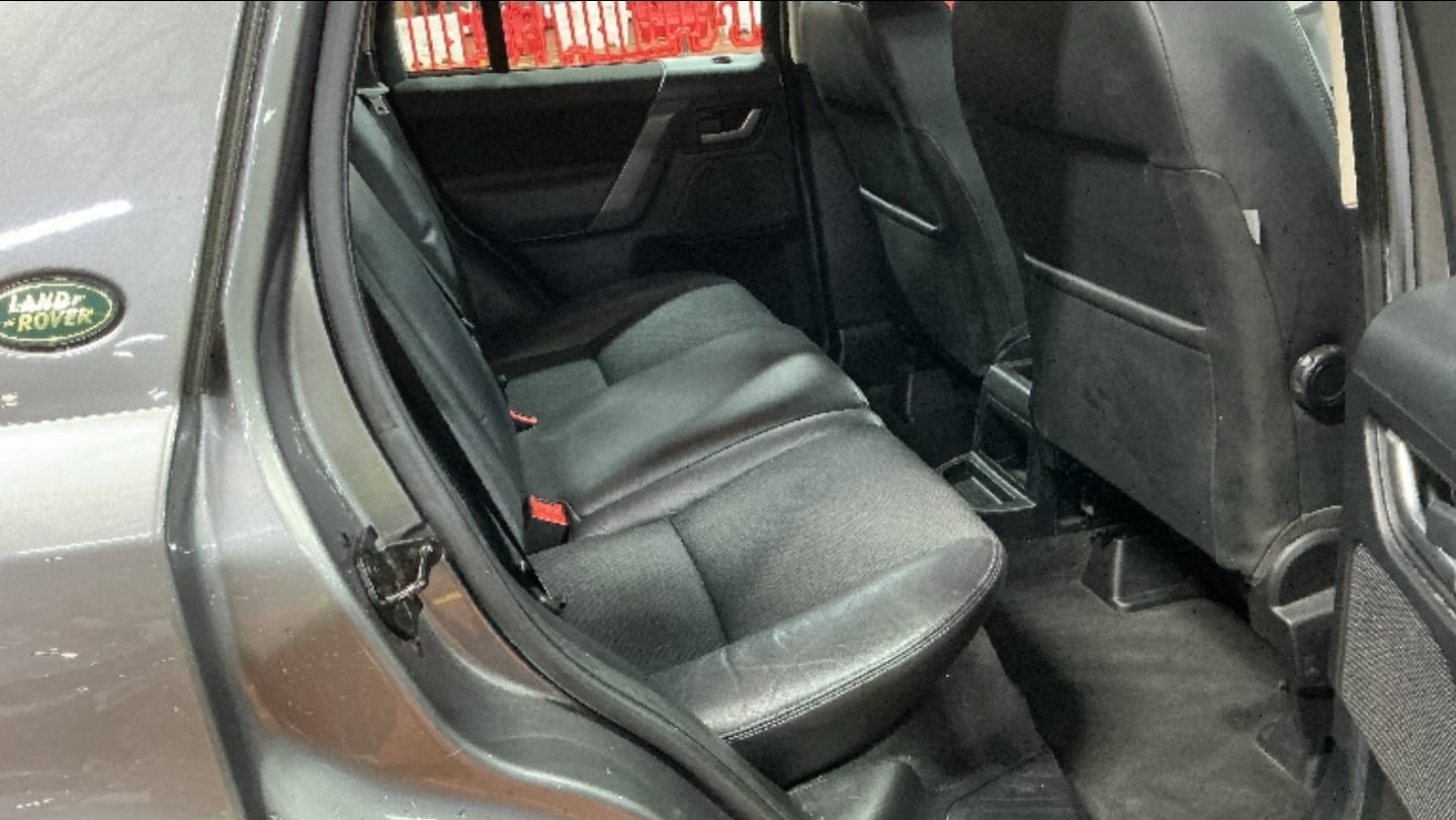 Used Land Rover Freelander 2010 for sale - 77358049: Photo 8