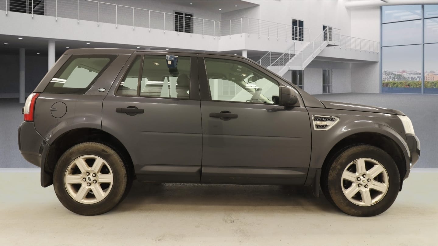Used Land Rover Freelander 2010 for sale - 77730020: Photo 5