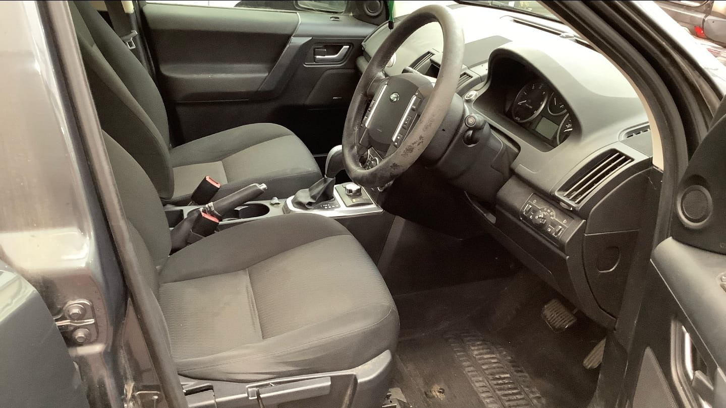 Used Land Rover Freelander 2010 for sale - 77730020: Photo 7