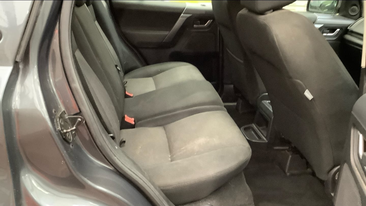 Used Land Rover Freelander 2010 for sale - 77730020: Photo 8