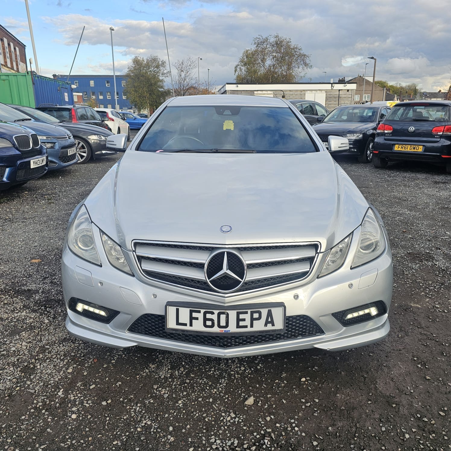 Used Mercedes-Benz E Class 2010 for sale - 77101621: Photo 2