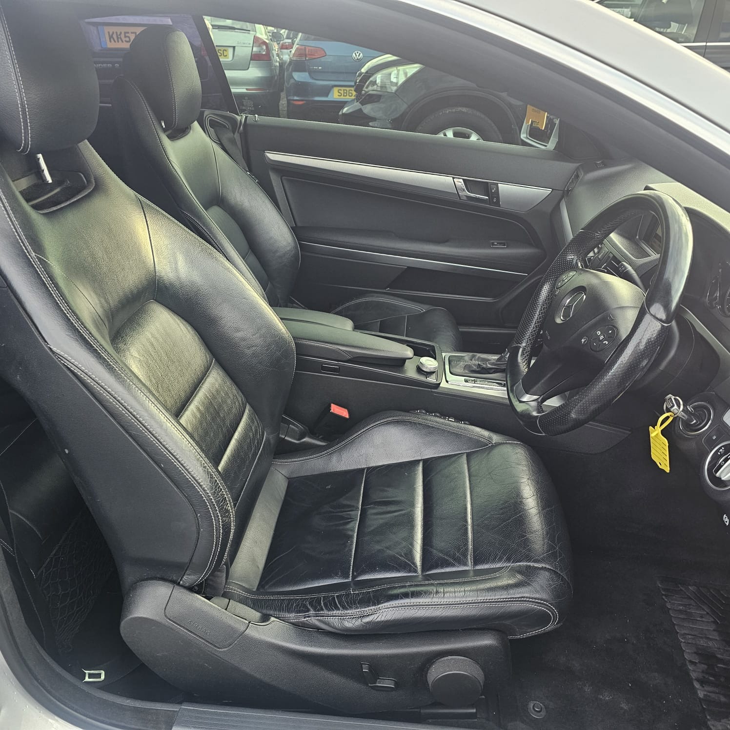 Used Mercedes-Benz E Class 2010 for sale - 77101621: Photo 9