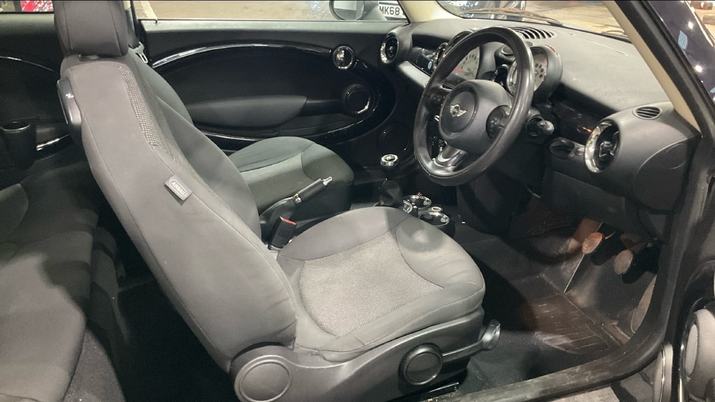 Used MINI Clubman 2011 for sale - 77124186: Photo 7