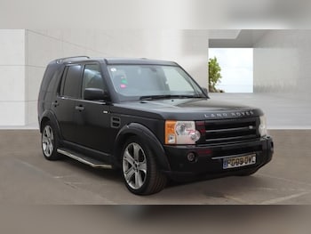 Land Rover Discovery feature image