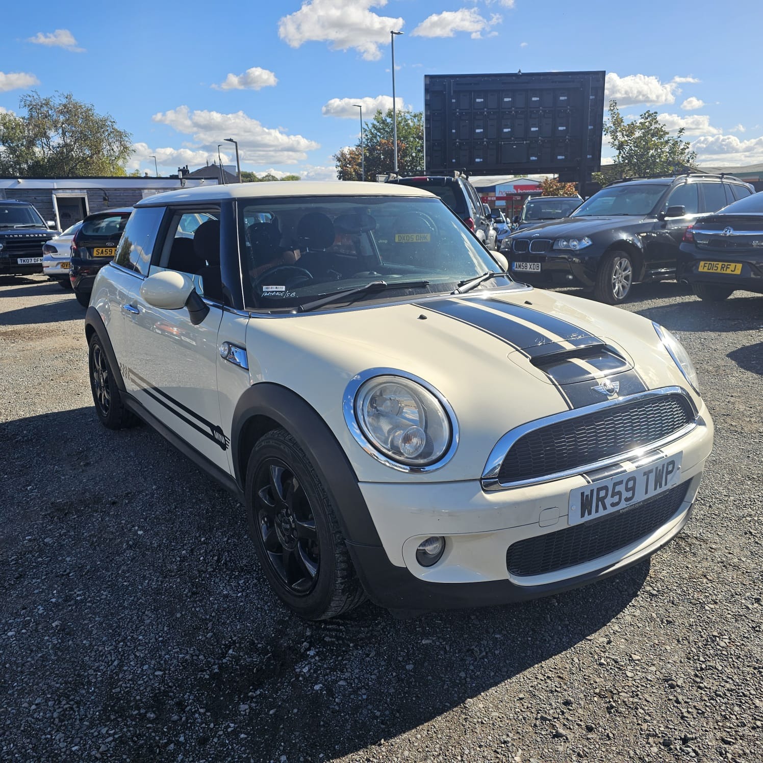 Used MINI Hatch 2009 for sale - 75976978: Photo 1