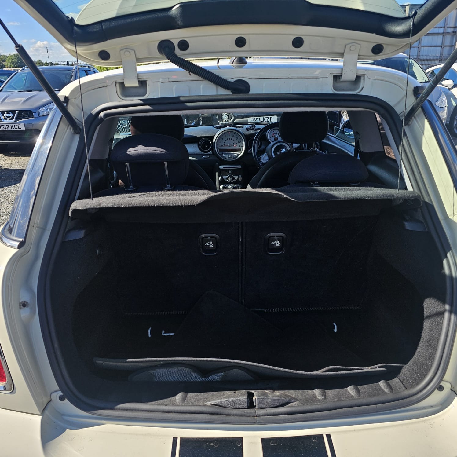 Used MINI Hatch 2009 for sale - 75976978: Photo 9