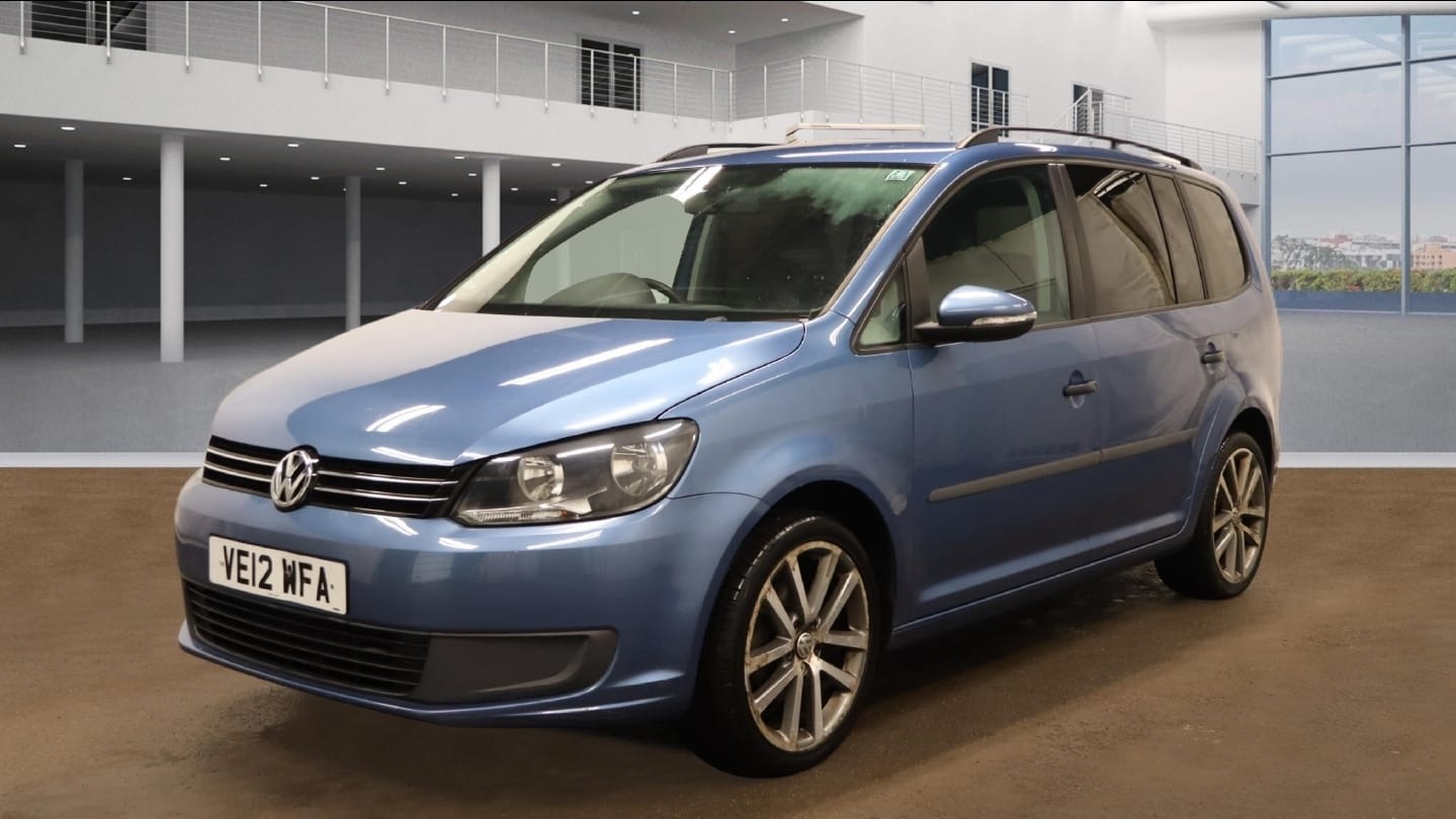 Used Volkswagen Touran 2012 for sale - 77271091: Photo 2
