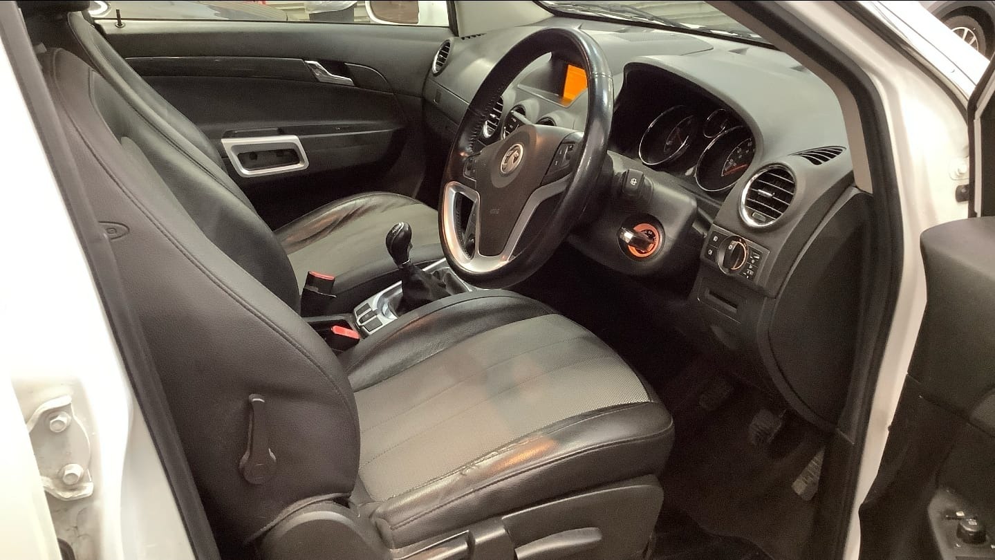 Used Vauxhall Antara 2012 for sale - 77743189: Photo 7