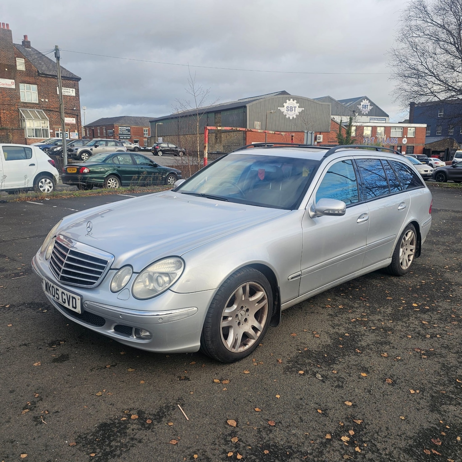 Used Mercedes-Benz E Class 2005 for sale - 77100731: Photo 3