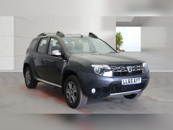 Used Dacia Duster 2015 for sale - 79271682: Photo