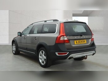 Used Volvo XC70 2010 for sale - 78703921: Photo