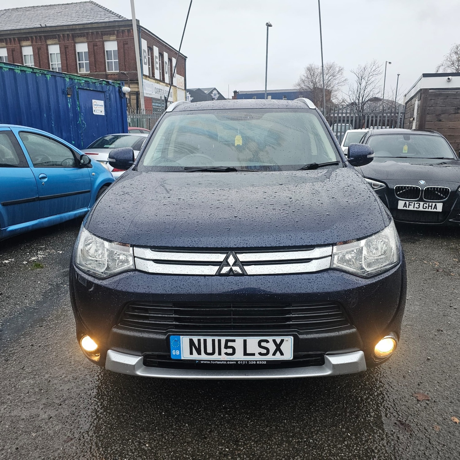 Used Mitsubishi Outlander 2015 for sale - 77100774: Photo 2
