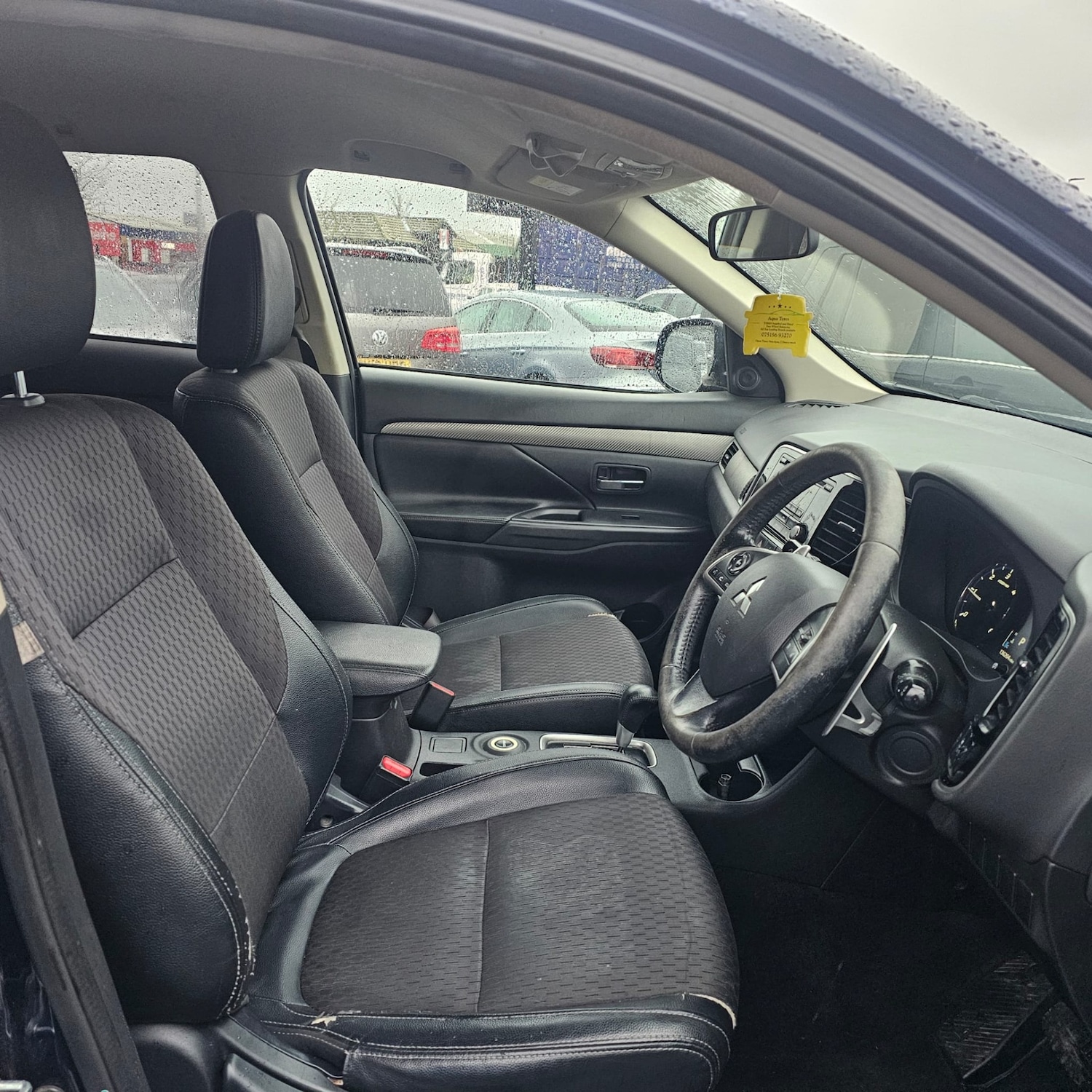 Used Mitsubishi Outlander 2015 for sale - 77100774: Photo 9