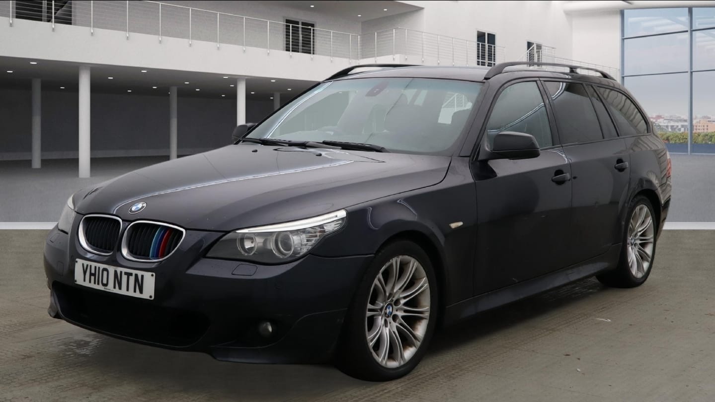 Used BMW 5 Series 2010 for sale - 77271103: Photo 2