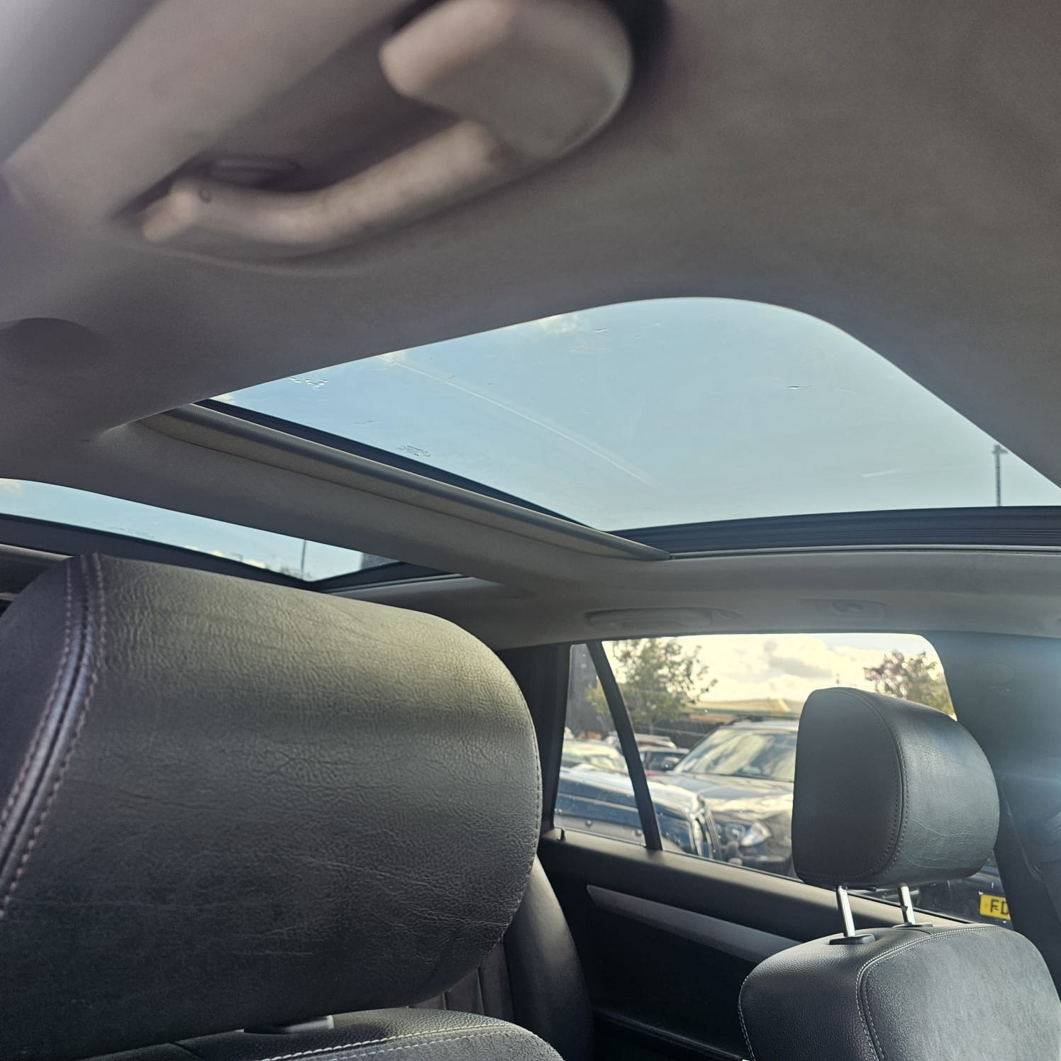 Used Mercedes-Benz R Class 2007 for sale - 77173567: Photo 12