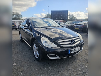 Mercedes-Benz R Class feature image