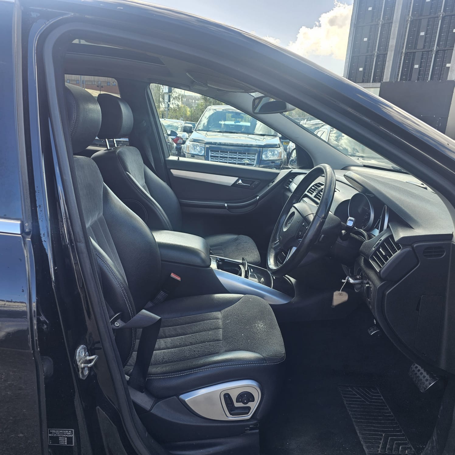 Used Mercedes-Benz R Class 2007 for sale - 77173567: Photo 9